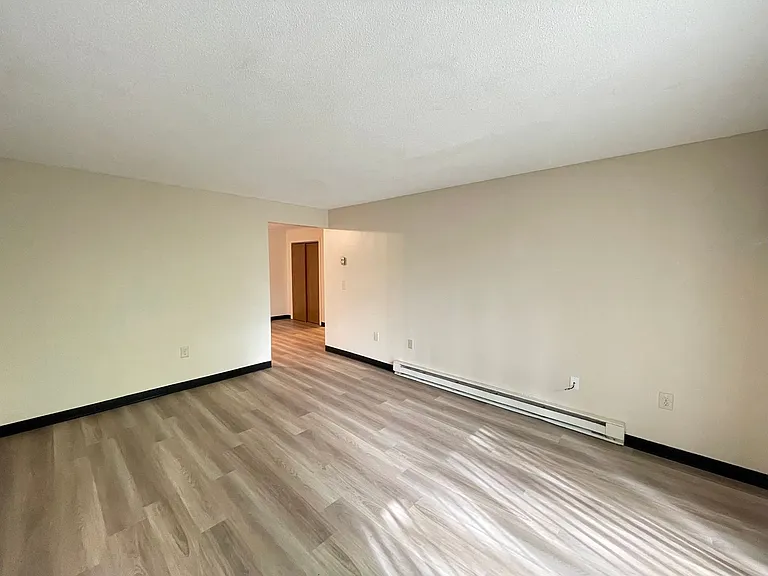 185 Loudon Rd #12 — Photo 6