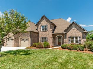 5248 Gnarl Wood Rd, Lewisville, NC 27023