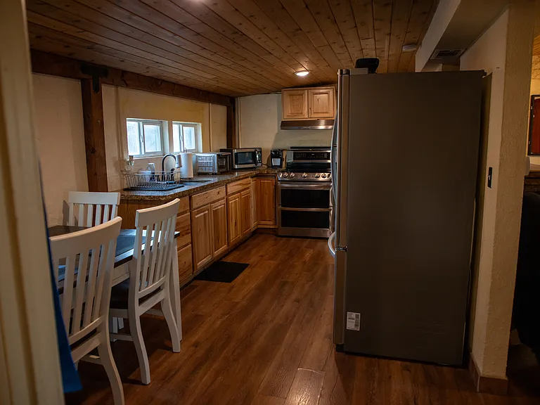 111 E Navajo Dr — Photo 9