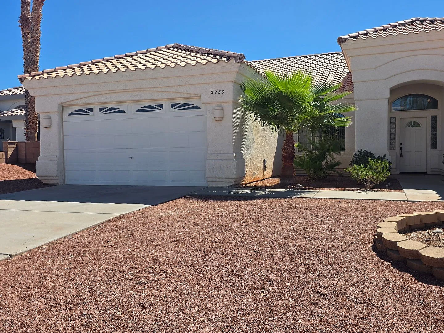 For Rent Updated 3-Bedroom Beauty with a Spacious Backyard & Gorgeous Patio! — Photo 3