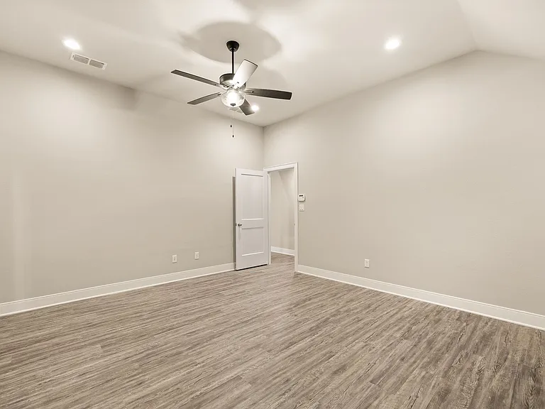 1644 Legacy Dr — Photo 16