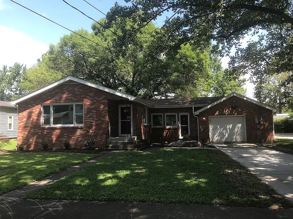421 W Pennsylvania St photo 1