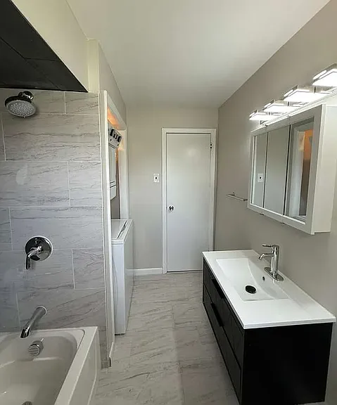 53 Haines Ave #45B — Photo 7