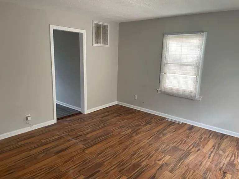 2378 Jackson St — Photo 8