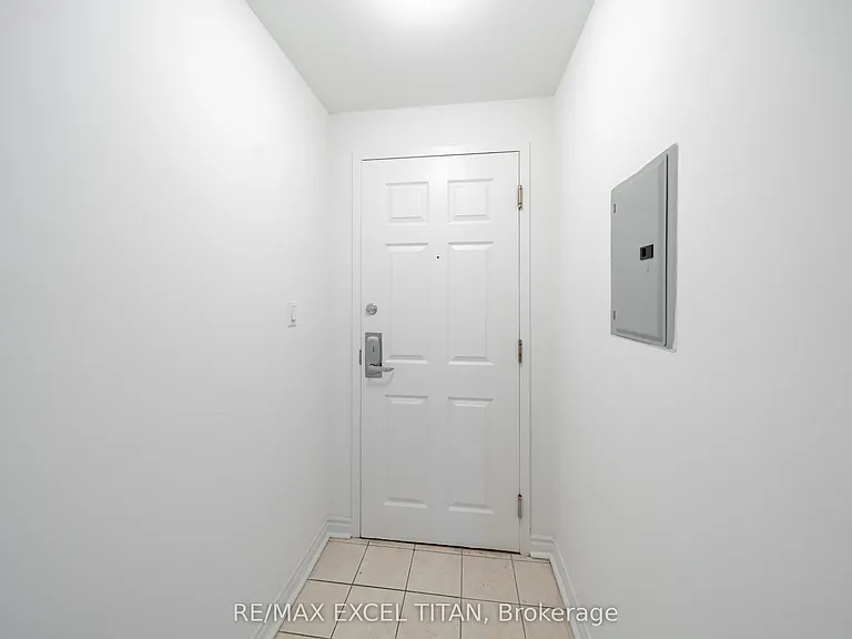 1401 Dupont St #617 — Photo 6