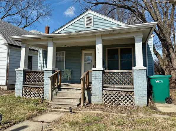1608 E Clay St, Decatur, IL 62521
