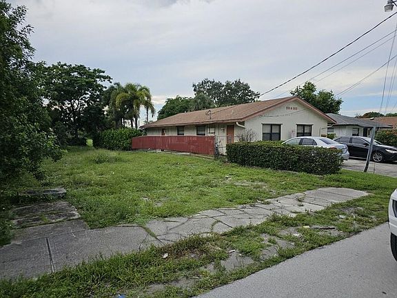 3rd image of 265 NW 1st Avenue