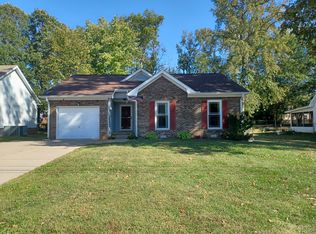 231 Kathleen Ct, Clarksville, TN 37043