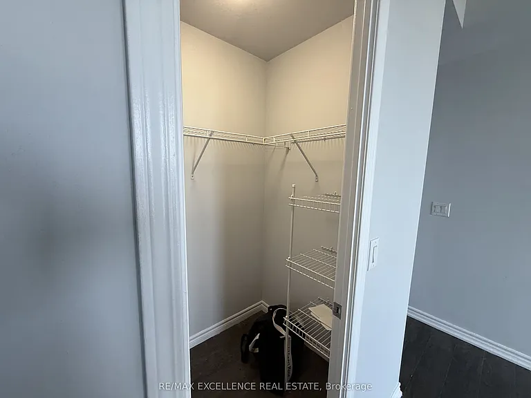 388 Prince Of Wales Dr #3306 — Photo 12