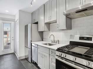 855 19th St NE APT 3, Washington, DC 20002