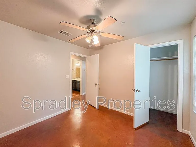 255 E 5th Ave #111 — Photo 8