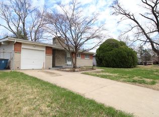 7239 Boellner Dr, Hazelwood, MO 63042