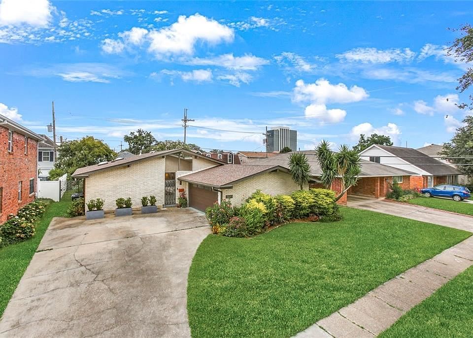1st image of 5844 Marcia Ave