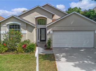 8126 Yellow Crane Dr, Kissimmee, FL 34747