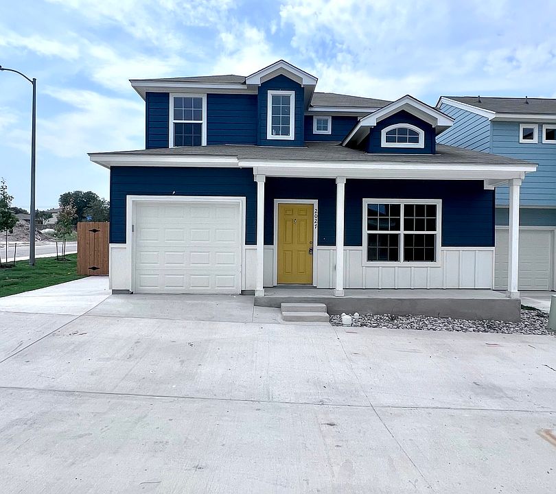 1st image of 2027 Silver Oak Dr #25-A