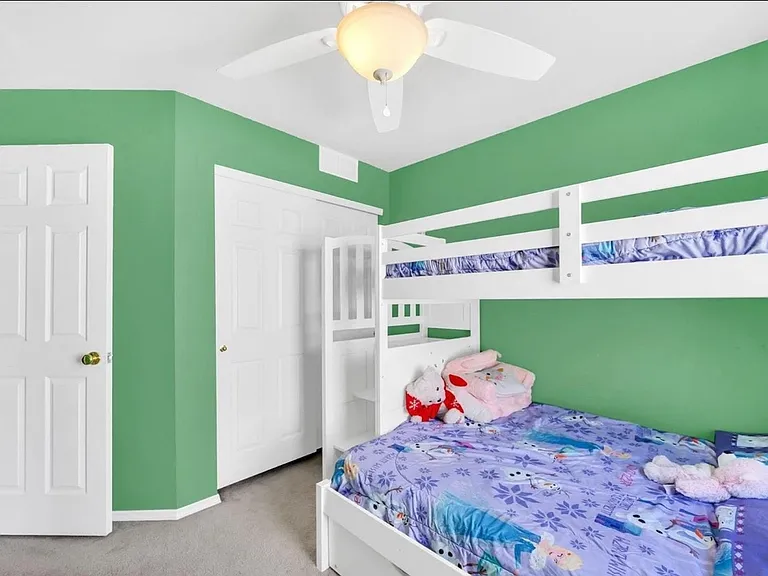 836 Wayland Dr — Photo 15