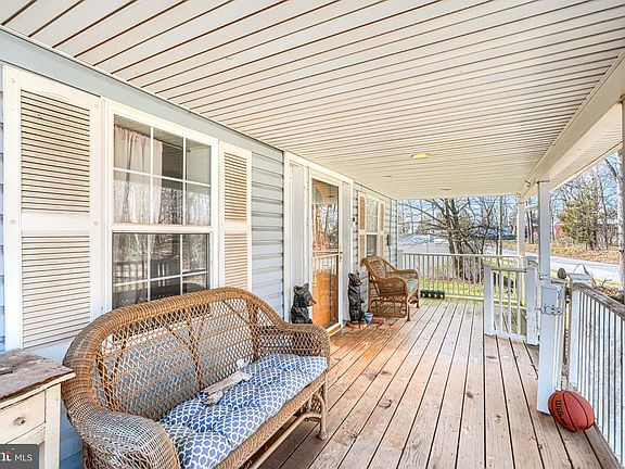 5th image of 4315 Stumptown Rd