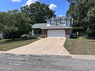 3807 Castle Rock Dr, Joplin, MO 64801