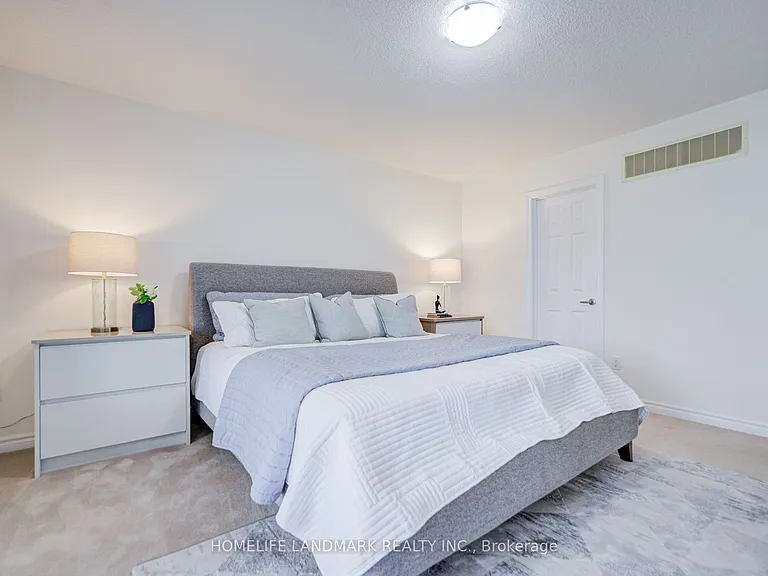 30 Garrardview St — Photo 37