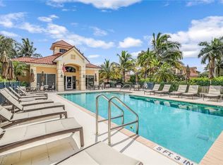 8649 Champions Point #1201, Naples, FL 34113