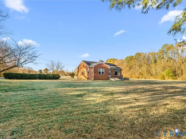 501 Essex St, Tappahannock, VA 22560