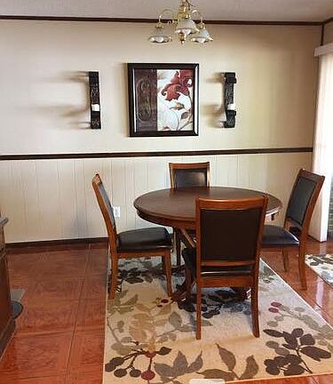 3rd image of 4096 Sheridan Dr