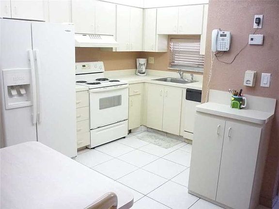 2nd image of 8970 S Hollybrook Blvd APT 110