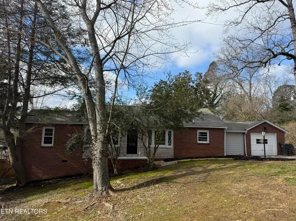 5509 NE Hardwood Rd, Knoxville, TN 37918