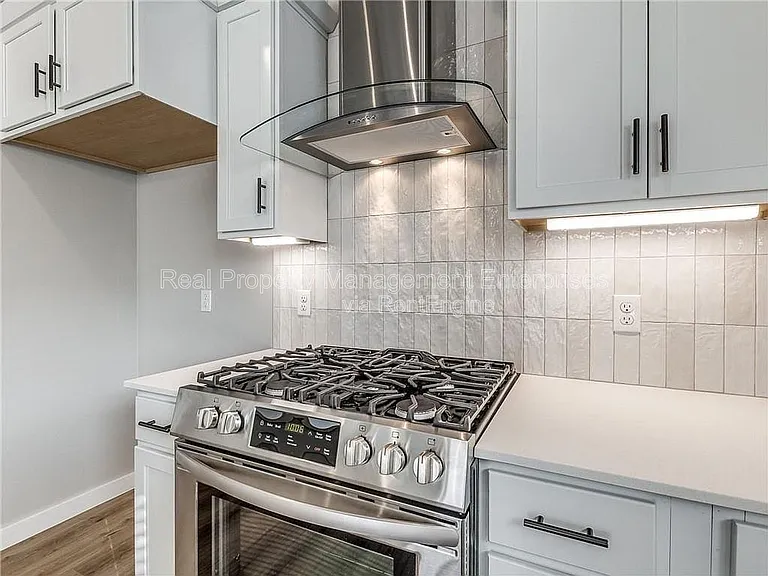 8104 NW 151st Cir — Photo 14