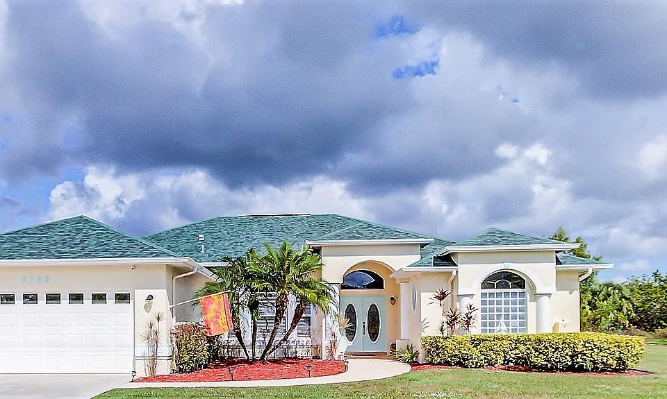 1st image of 5755 NW Eskimo Cir