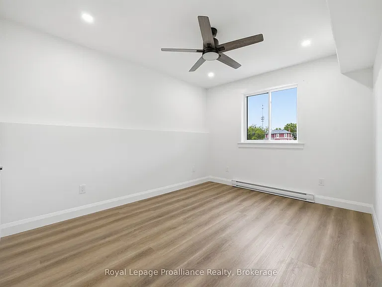 90B Lywood St #LOWER — Photo 20