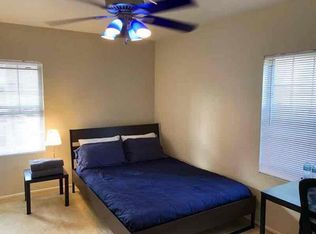 230 Newport Ave, Long Beach, CA 90803