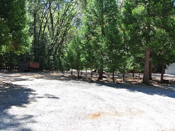 3rd image of 5724 Cold Springs Dr