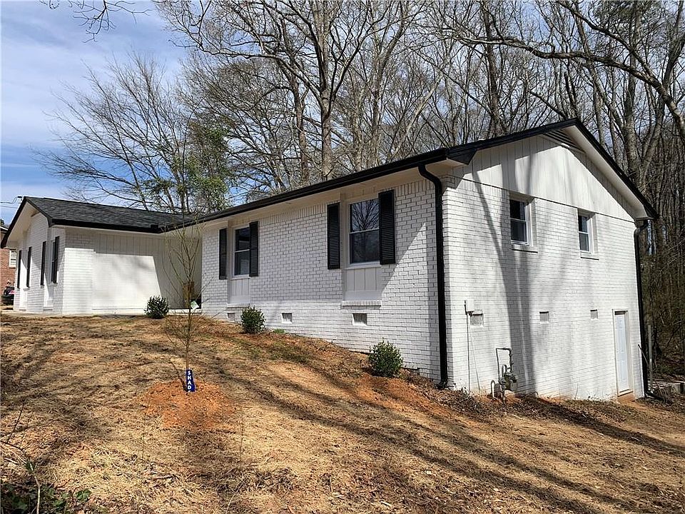 1st image of 4750 Bell Dr SE