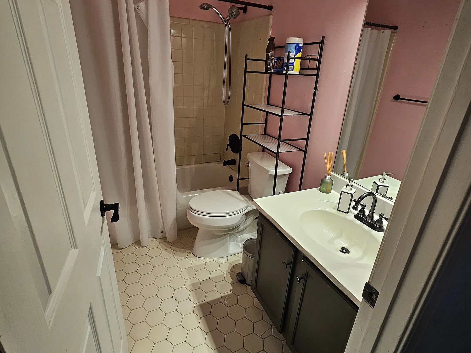 2 bed, 1229 sqft, $1,000 — Photo 3