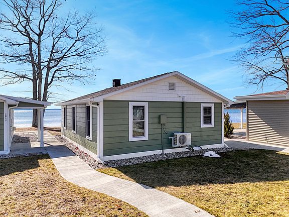 4th image of 7241 E Houghton Lake Dr