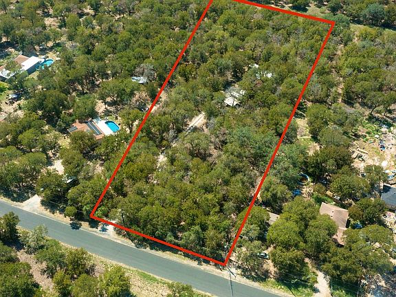 2nd image of 23545 Alanwood Dr