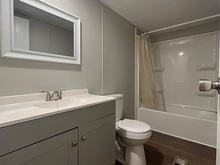 504 Oak Run Ct — Photo 5