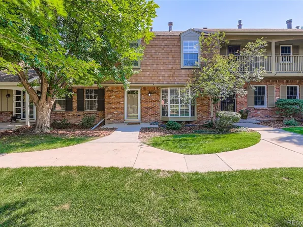 9021 E Amherst Drive #E, Denver, CO 80231