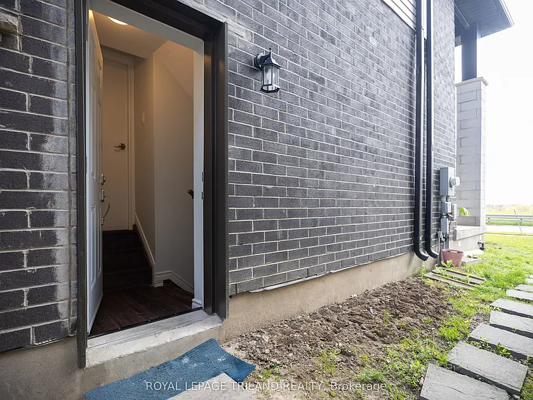 2382 Wickerson Rd — Photo 30