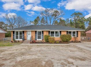 1441 E Manchester Rd, Spring Lake, NC 28390