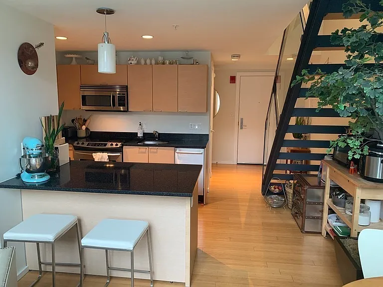 1 Earhart St #521 — Photo 15