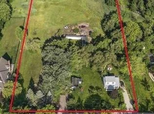 232 Brookville Rd, Muttontown, NY 11545