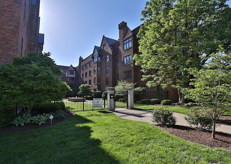 1st image of 2324 Park Ave Unit 19