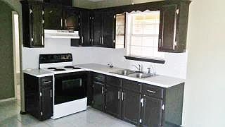 2nd image of 707 Hummingbird Ave