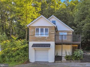 339 Chestnut St, Pottsville, PA 17901