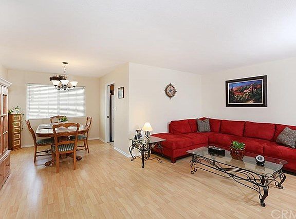 4th image of 12731 Poplar St