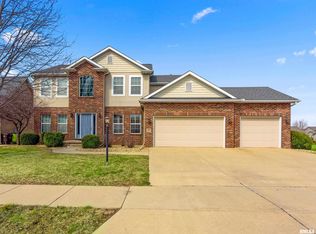 3925 W Crimson Rd, Dunlap, IL 61525