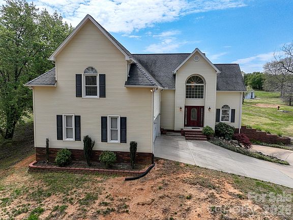 4th image of 6665 Dellwood Dr