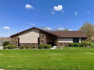 2700 W Sacramento Dr, Muncie, IN 47303